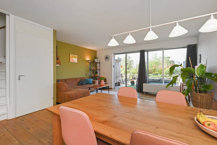 Foto 12 van Volendamlaan 1176