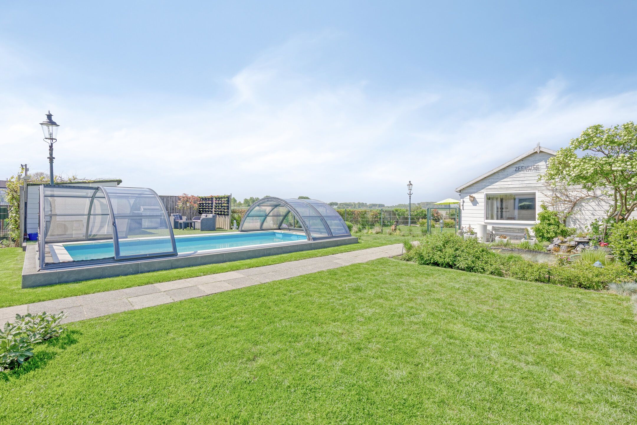 Photo 3 of Cadzandseweg 30