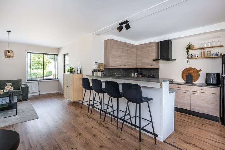 Foto 11 van Stationsweg 7