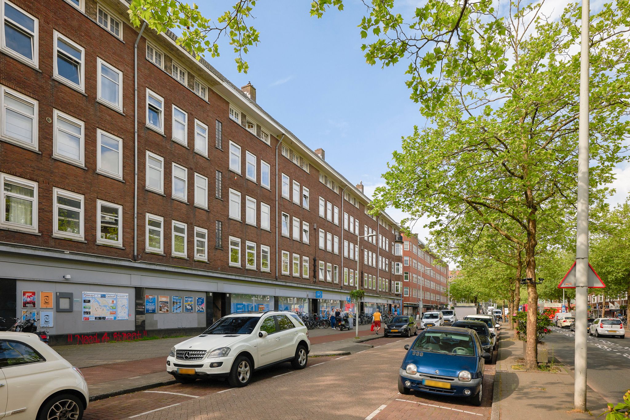 Photo 3 of Jan van Galenstraat 89-1