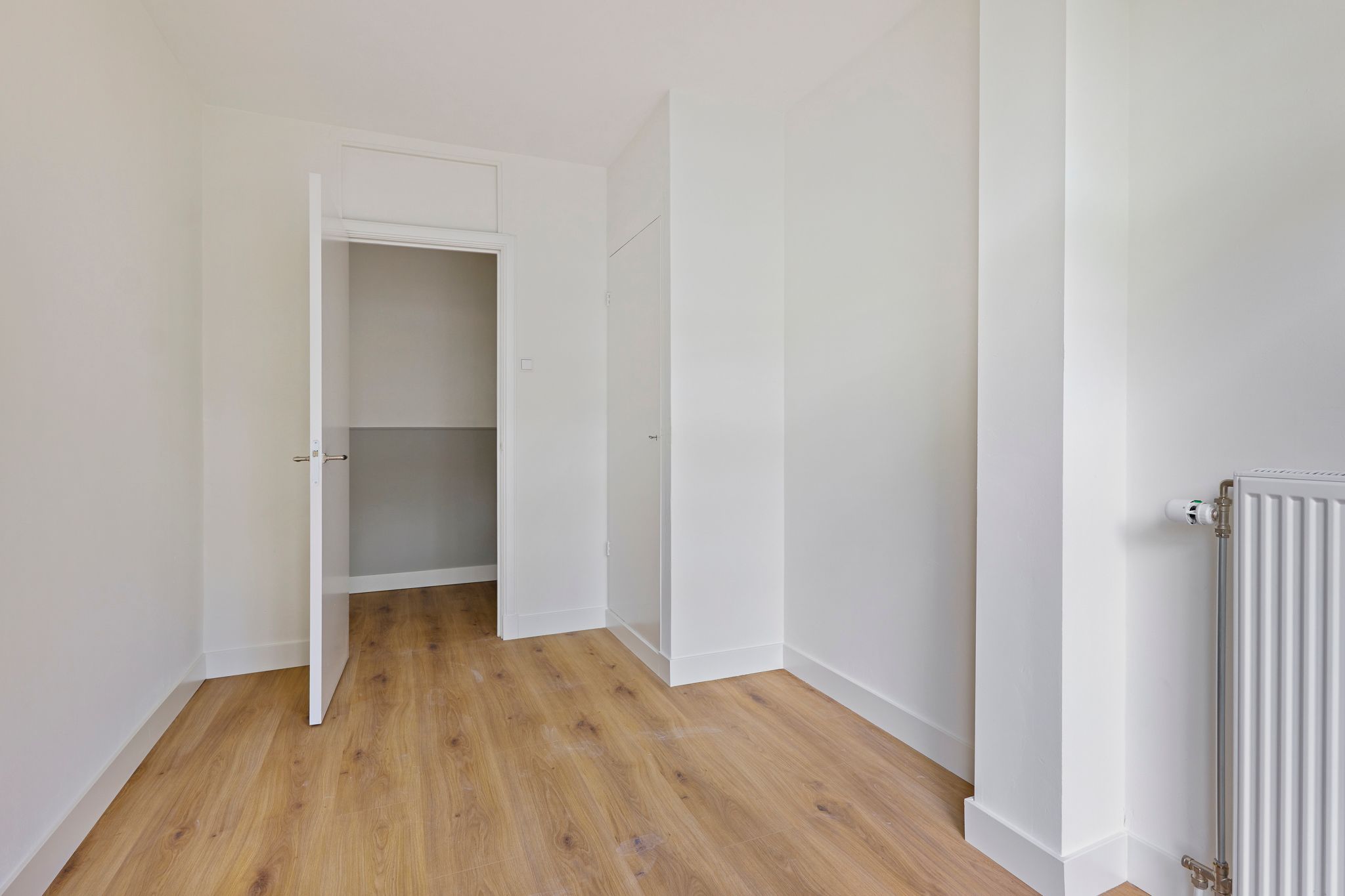 Photo 15 of Jan van Galenstraat 89-1