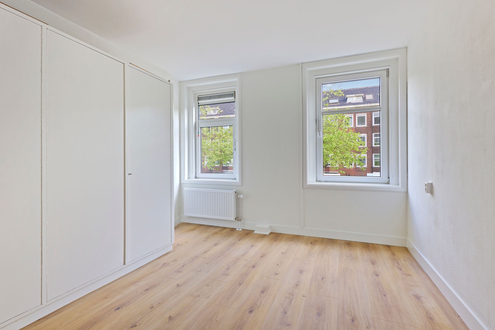 Photo 18 of Jan van Galenstraat 89-1