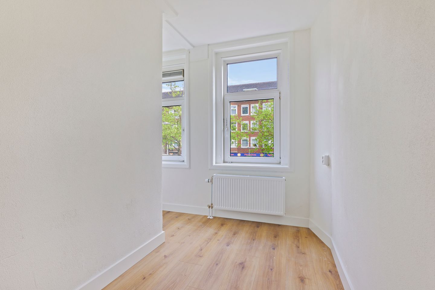 Photo 20 of Jan van Galenstraat 89-1