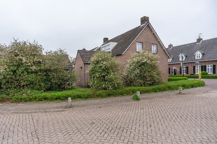 Foto 33 van Litserstraat 19