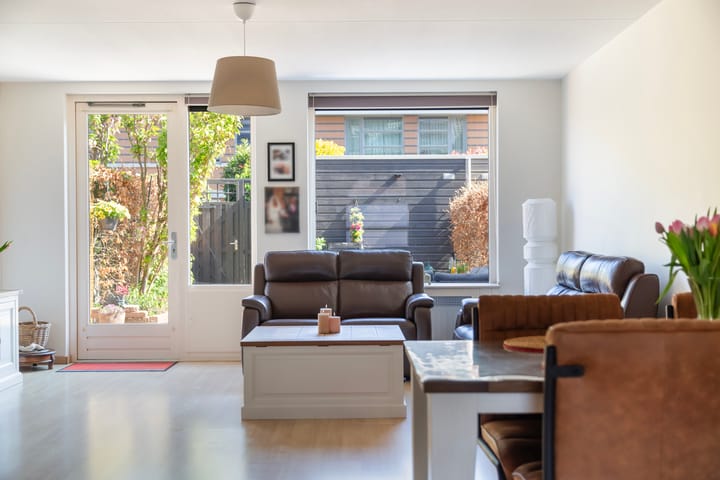 Foto 20 van Peter van Anrooylaan 10