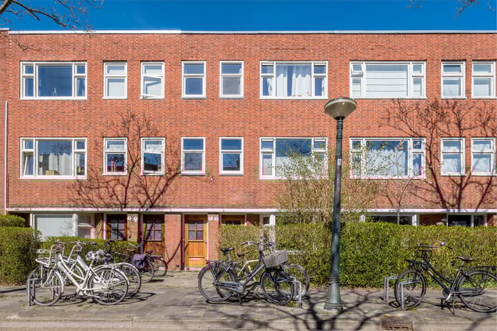 Star Numanstraat 10