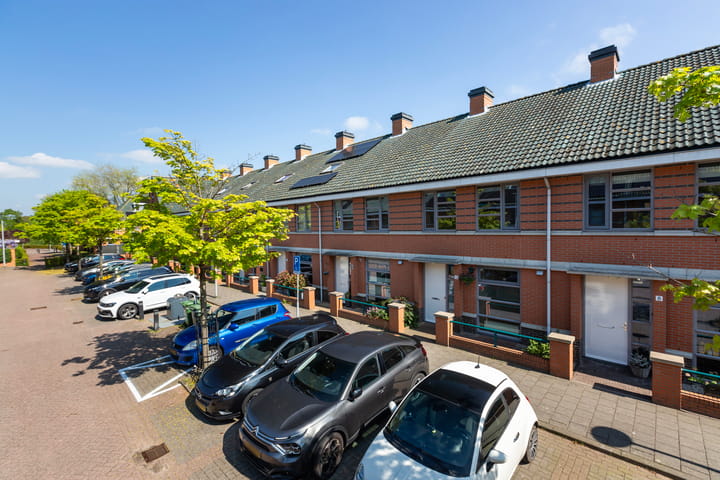 Foto 47 van Peter van Anrooylaan 10