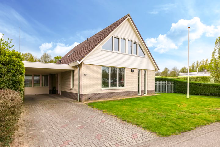 Dambroek 23, Baak