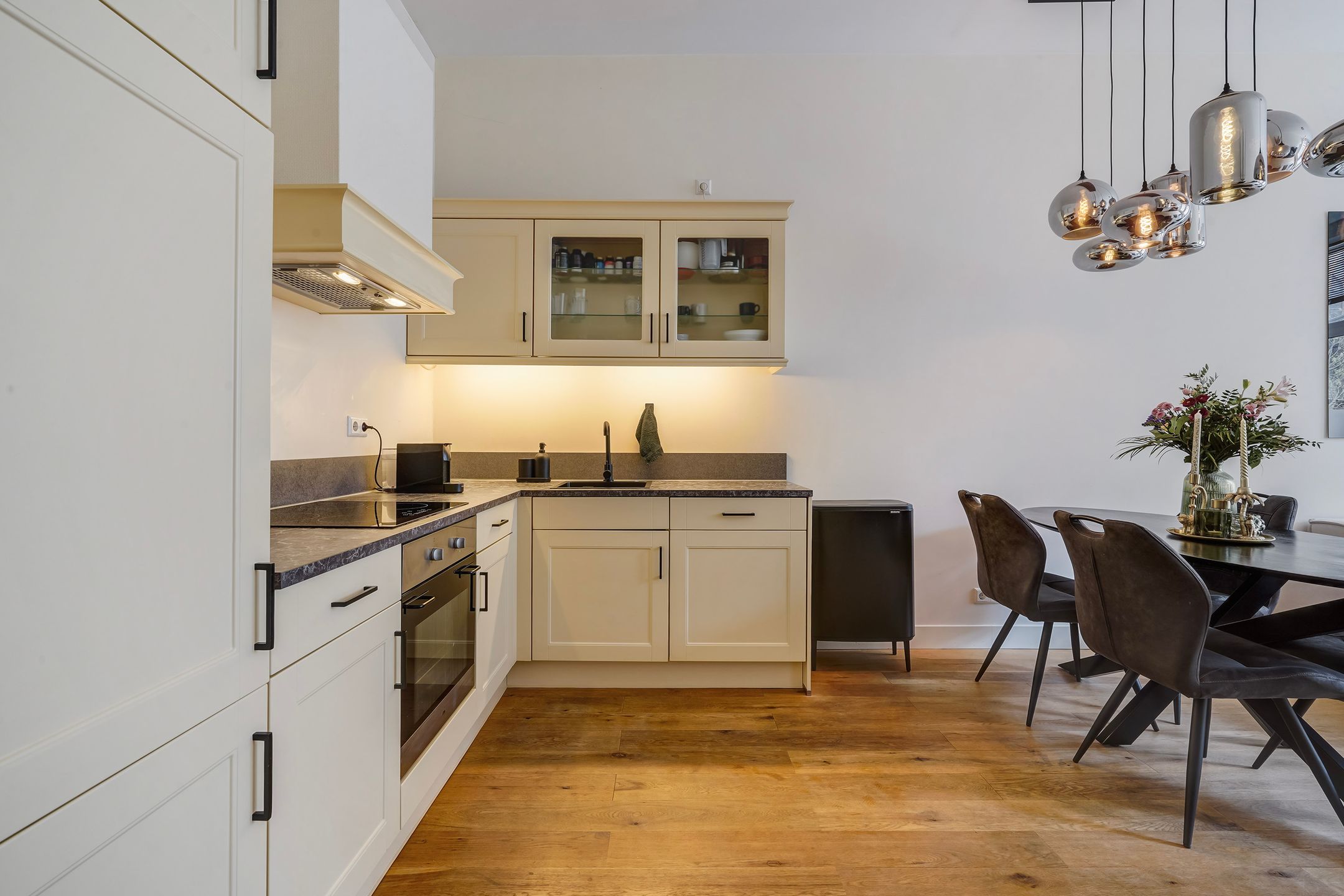 Foto 12 van Beeklaan 177