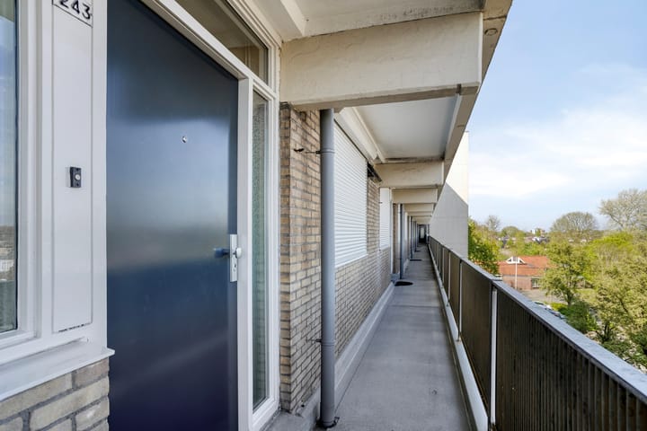 Photo 3 of Frans Halslaan 243