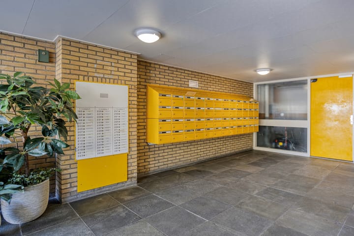 Photo 32 of Frans Halslaan 243