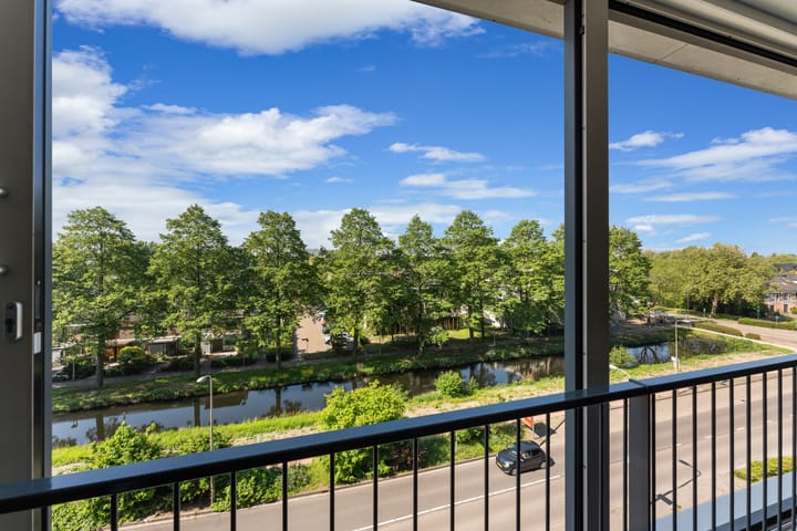 Photo 6 of Buizerdhof 387