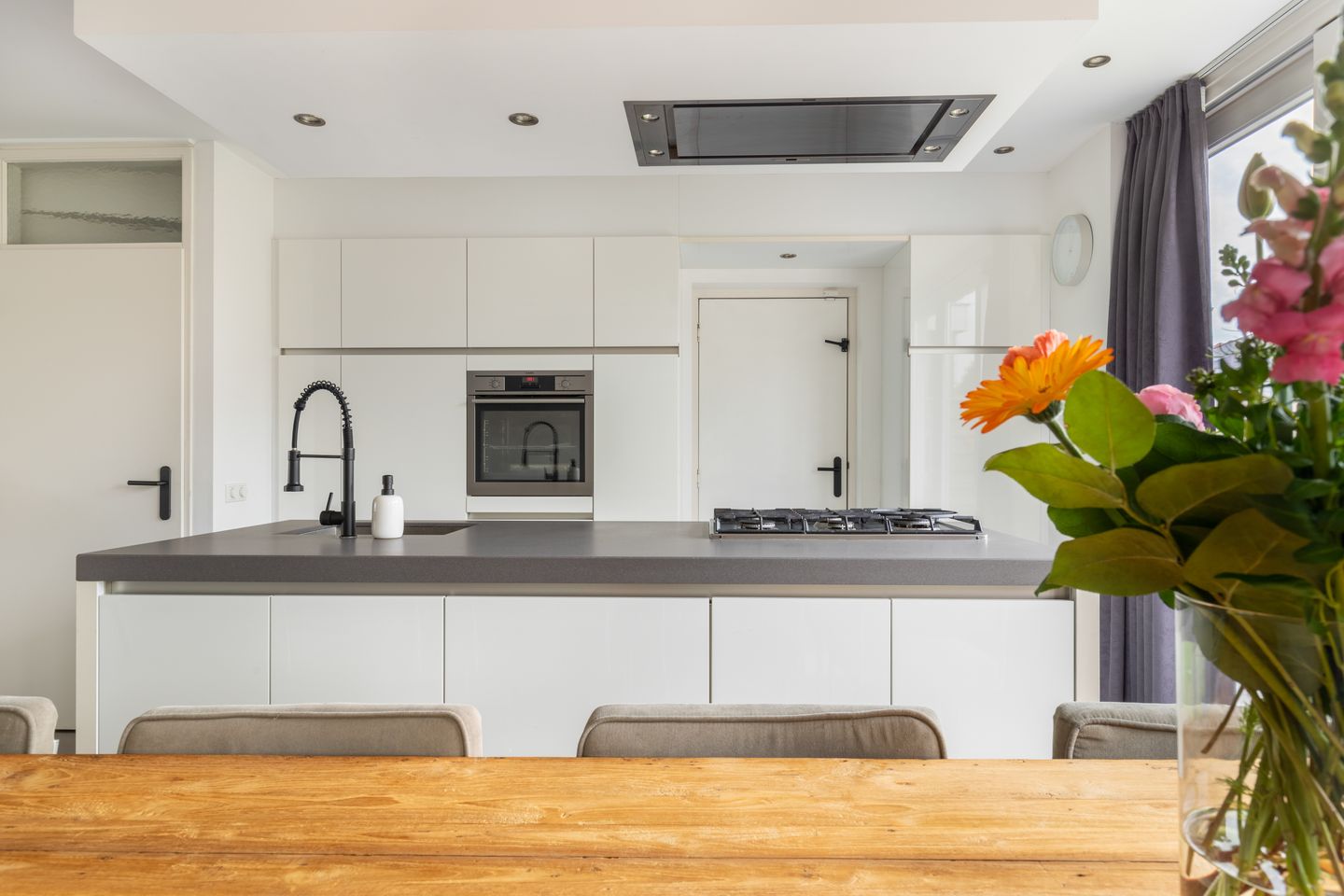 Photo 4 of Enterij 12