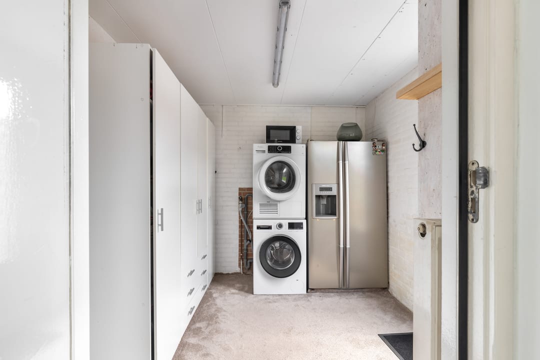 Photo 16 of Enterij 12