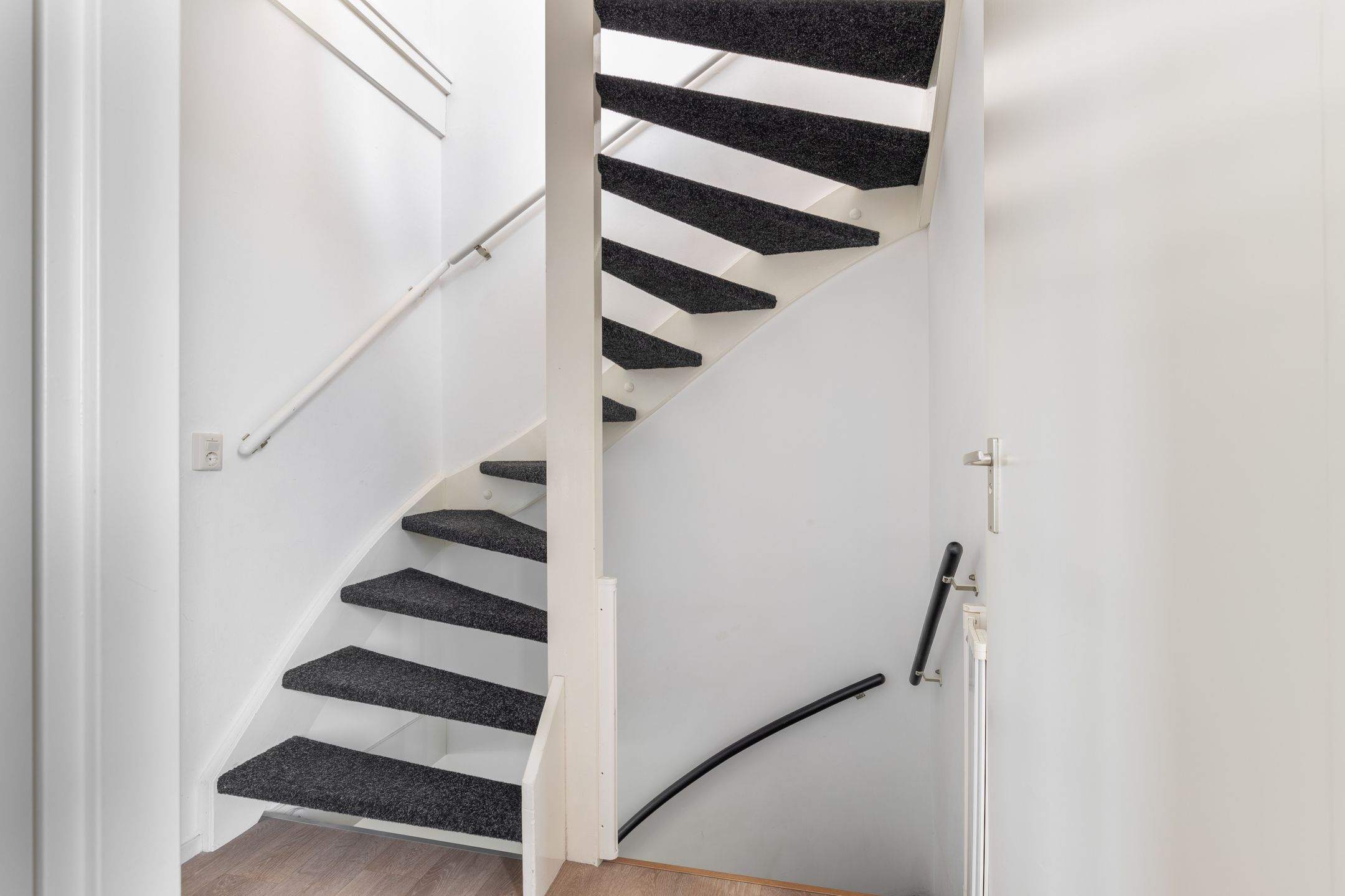 Photo 18 of Enterij 12