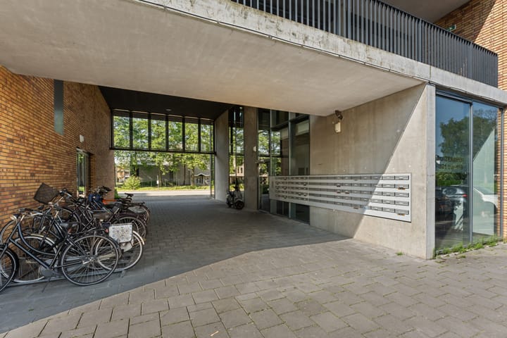 Photo 37 of Buizerdhof 387