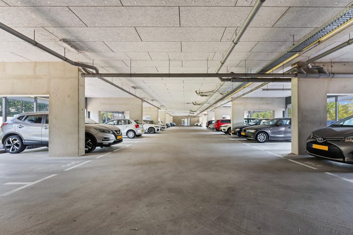 Photo 39 of Buizerdhof 387