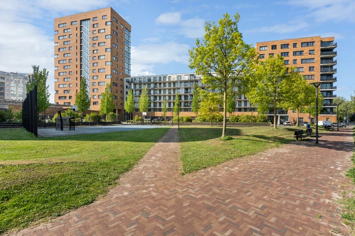 Photo 42 of Buizerdhof 387