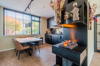 Walraven van Hallhof 22 tertiary image
