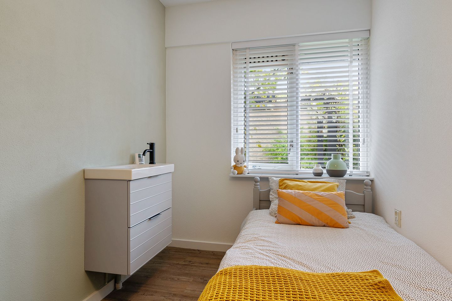 Foto 19 van S.N. Menkostraat 8