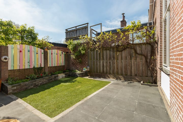 Foto 28 van Huygensstraat 12