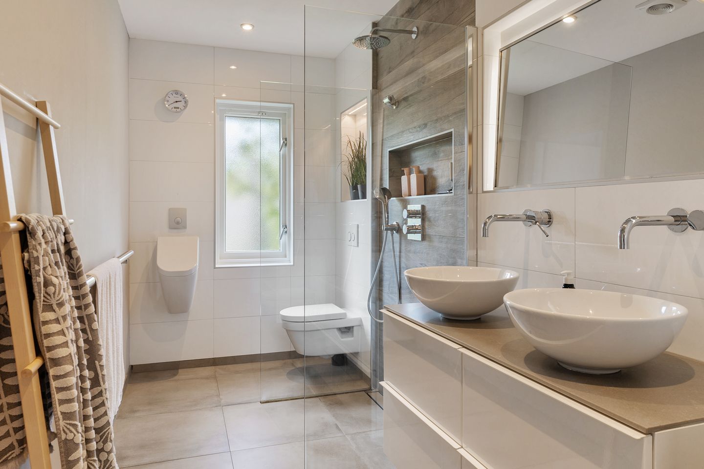 Foto 29 van S.N. Menkostraat 8