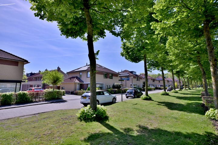 Foto 27 van Mart Stamstraat 4