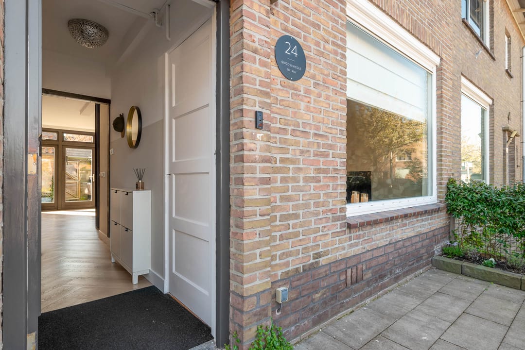 Foto 8 van Surinamestraat 24