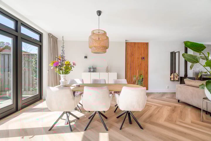 Photo 14 of Surinamestraat 24