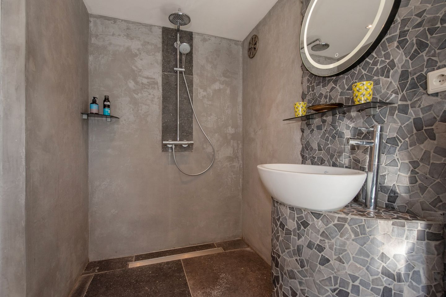 Photo 49 of Rotterdamseweg 13