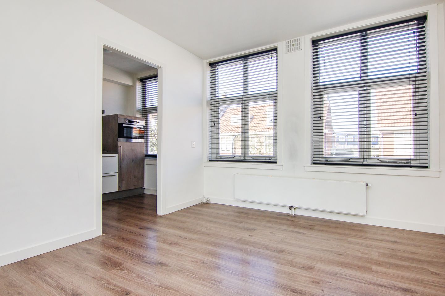 Foto 4 van Van Zeggelenstraat 100