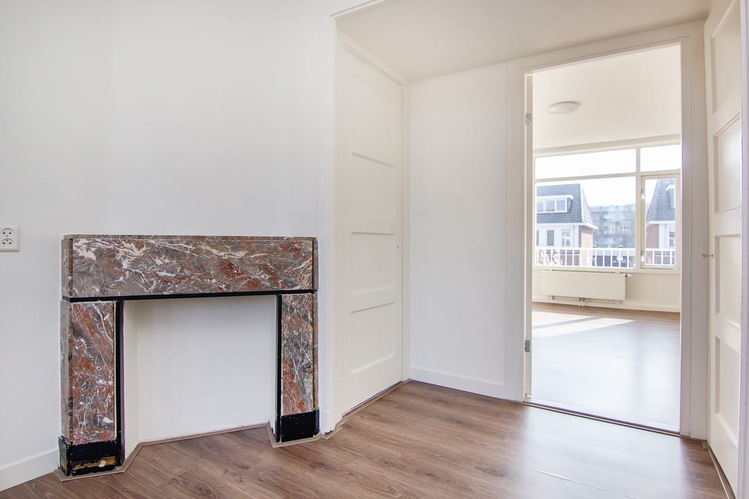 Foto 11 van Van Zeggelenstraat 100