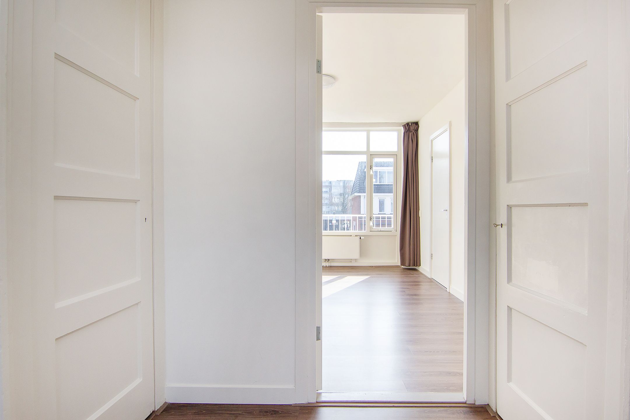 Foto 12 van Van Zeggelenstraat 100