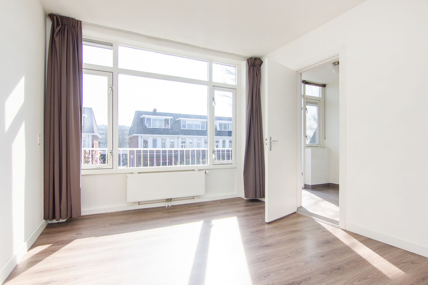 Foto 14 van Van Zeggelenstraat 100