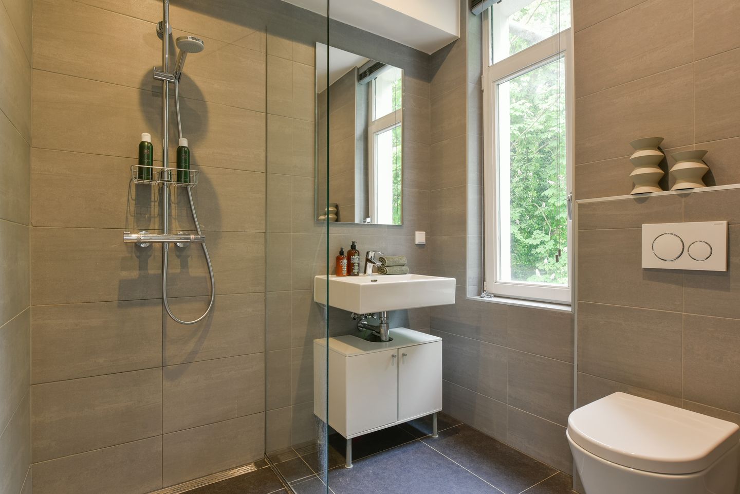 Foto 14 van Bilderdijkstraat 192-2