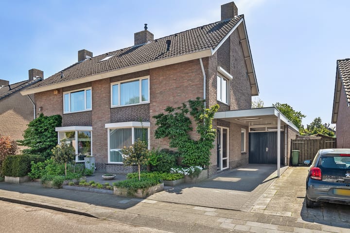 Foto 1 van Eviestraat 8