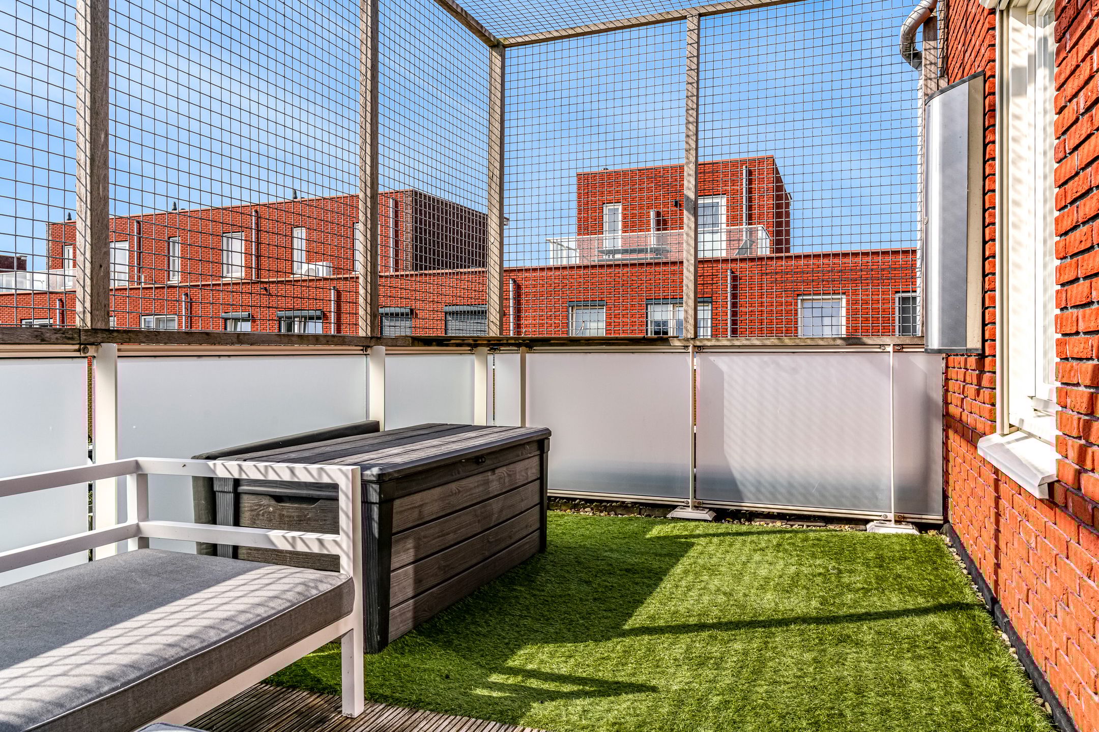 Photo 33 of Onegameer 18