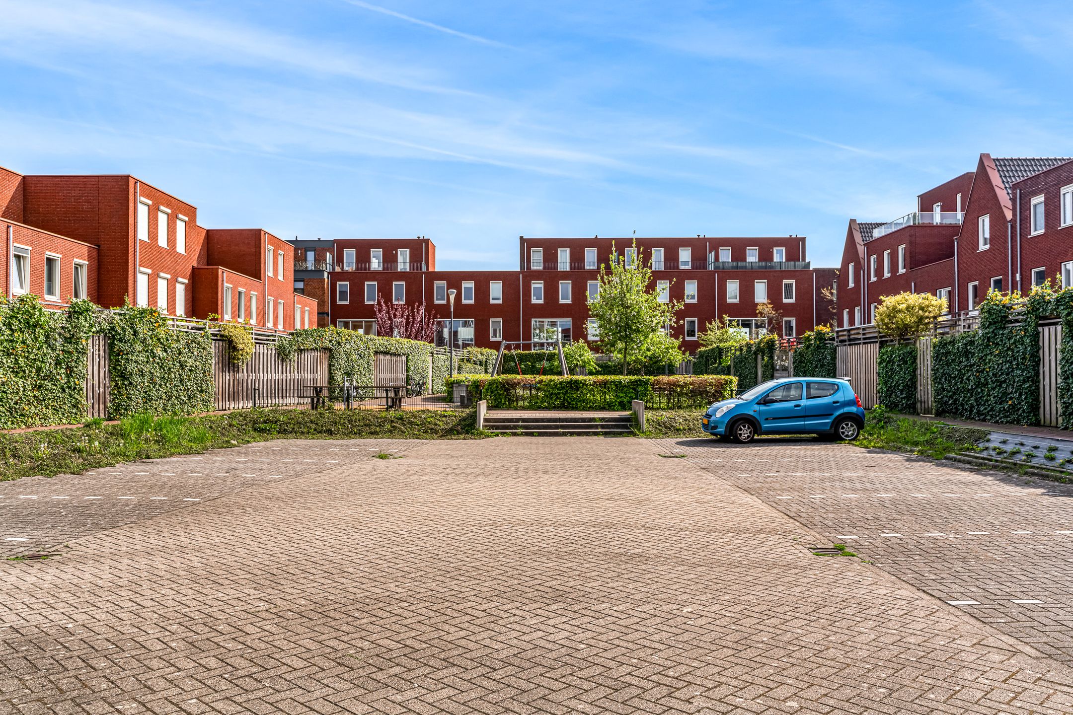 Photo 39 of Onegameer 18