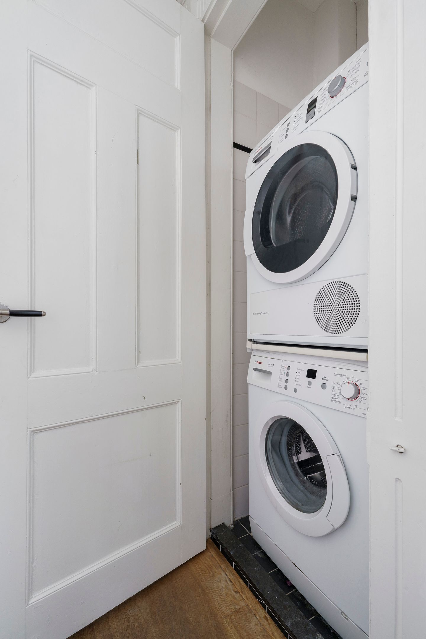 Foto 19 van Leliegracht 17-2