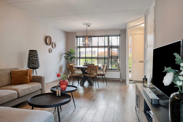 Foto 5 van Zonnedauw 43