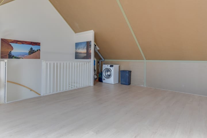 Foto 35 van Burgemeester Avisstraat 18