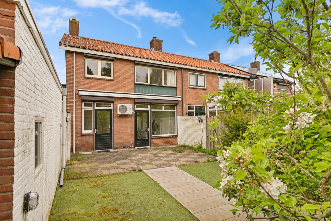 Foto 2 van Terpstraat 7