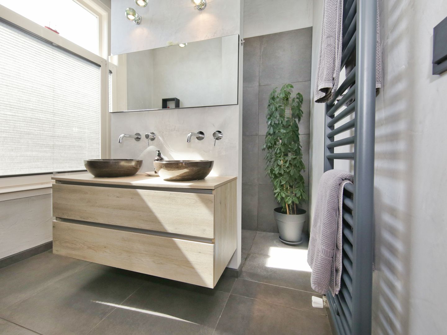 Photo 4 of Lomanstraat 23-2