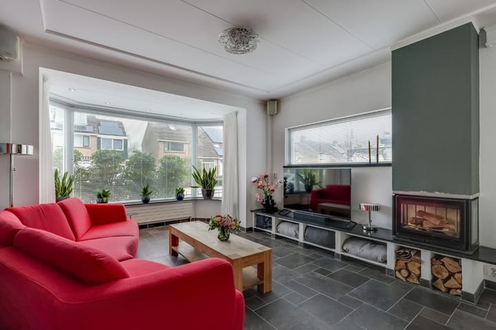Photo 11 of Overdorpstraat 29