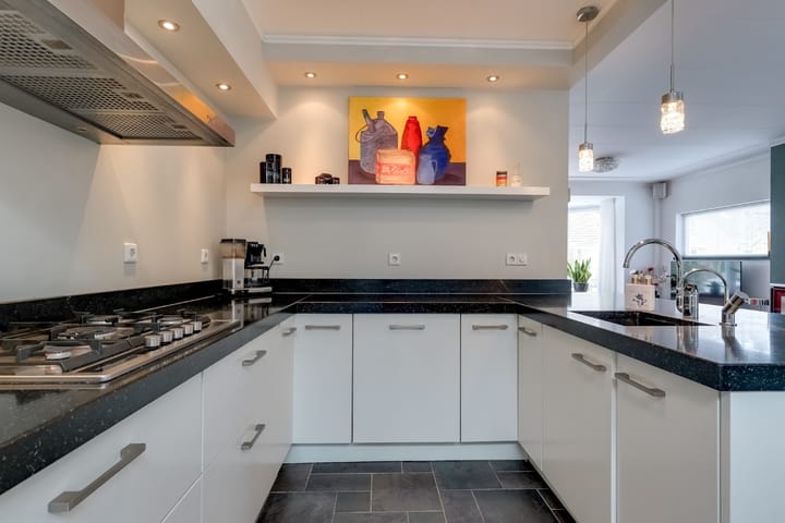 Photo 22 of Overdorpstraat 29