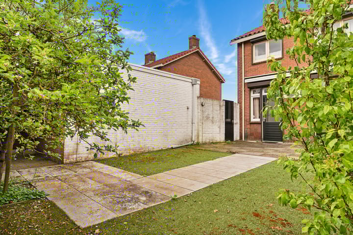 Foto 46 van Terpstraat 7