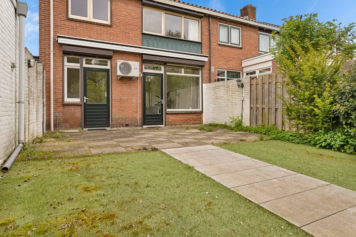 Foto 51 van Terpstraat 7