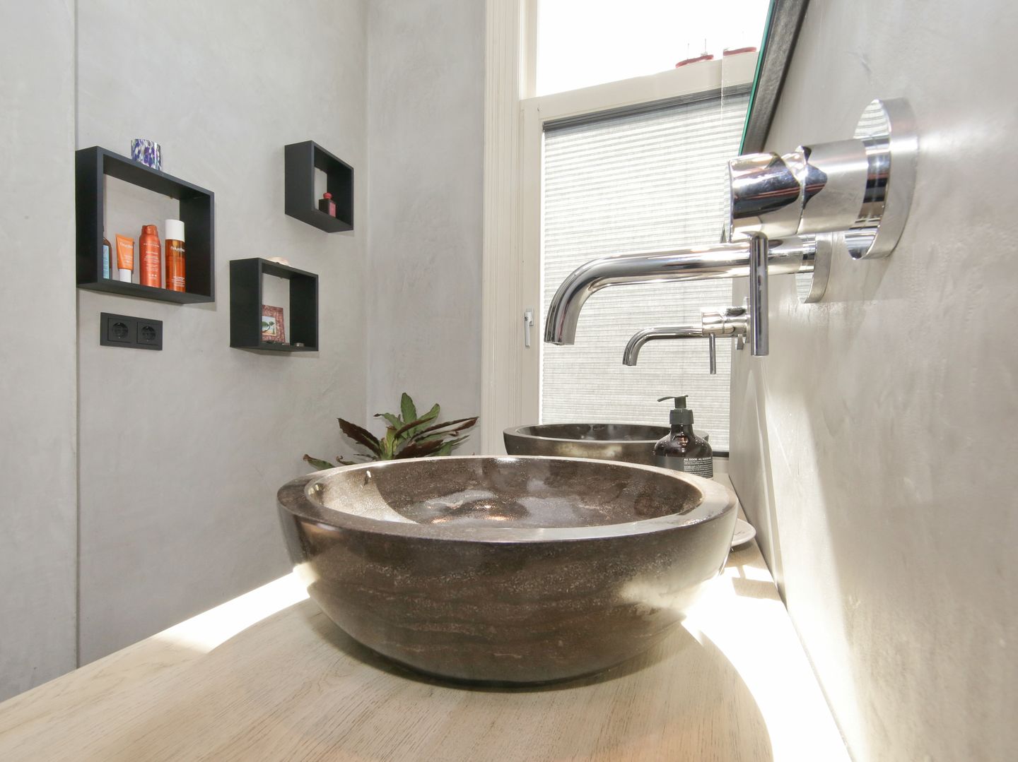 Photo 49 of Lomanstraat 23-2