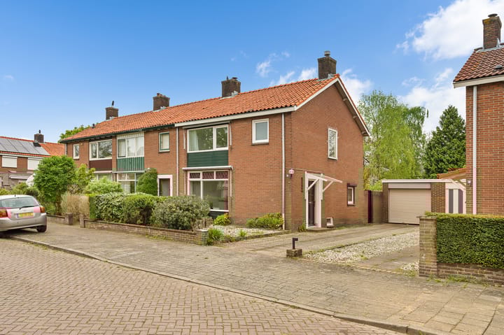 Foto 59 van Terpstraat 7