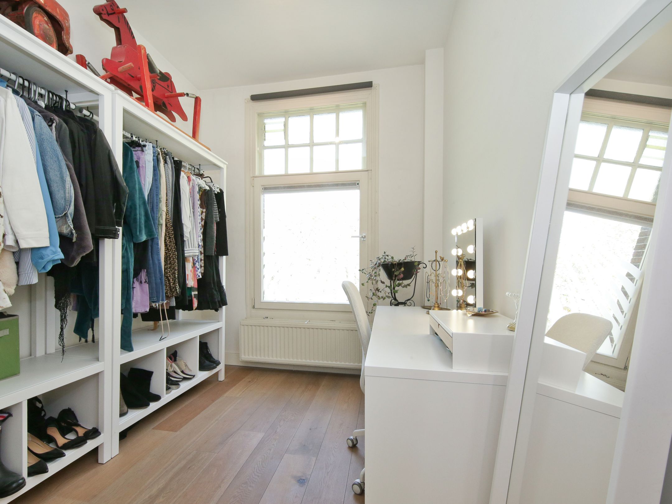 Photo 57 of Lomanstraat 23-2